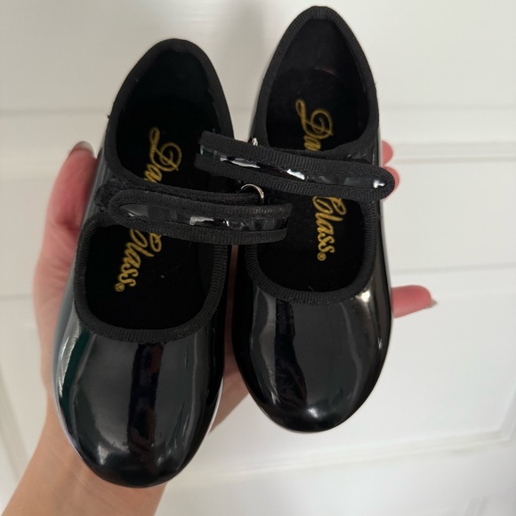 Toddler Tap Shoes - Size 8 - Picture 1 of 4